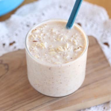 Overnight oatmeal with yogurt and almond butter