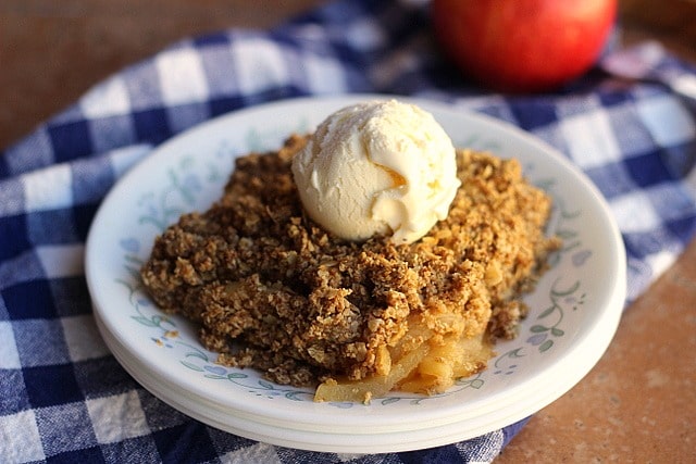 Healthier Than Grandma's Apple Crumble (V) 4