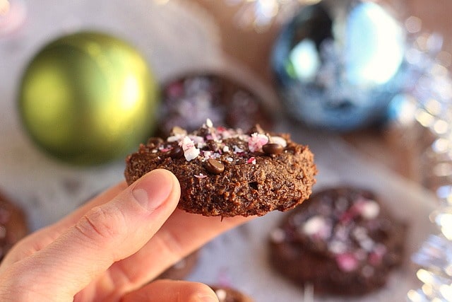 Fudgy Flourless Chocolate Mint Cookies (Paleo) 4