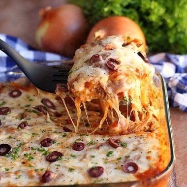 Spaghetti squash with sauce and cheese