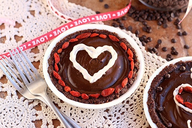 Mini Raw Chocolate Love Pies (Gluten-Free) 3