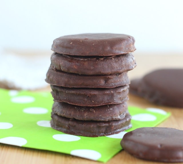 Healthy thin mints made with chickpea flour