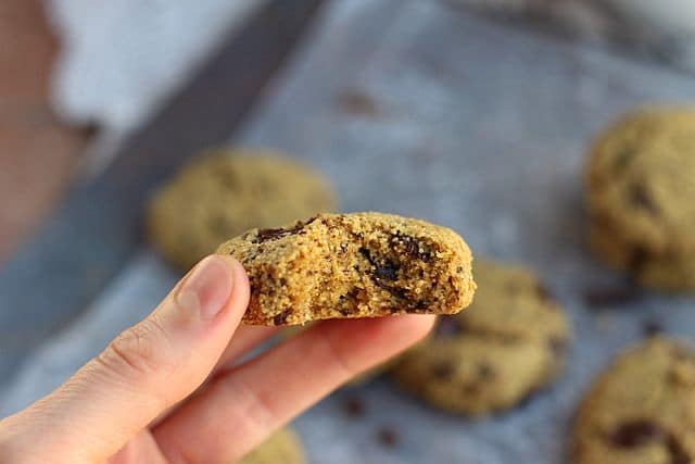 Low Sugar Chocolate Chip Quinoa Cookies (Gluten-Free) 3