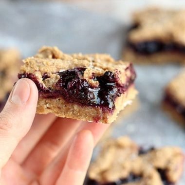 Blueberry oatmeal bars made with fruit