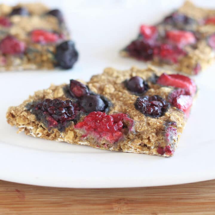 Oat Flatbread with Berries Oatmeal with a Fork