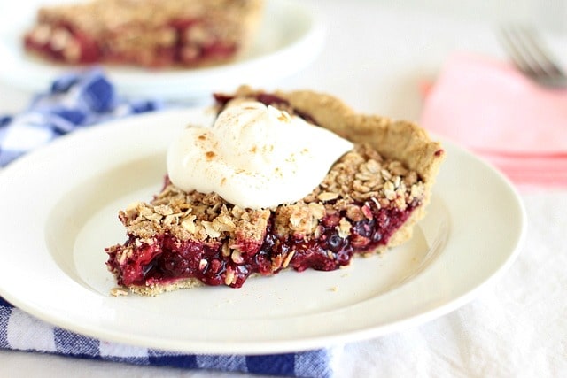 Healthy oatmeal berry pie recipe
