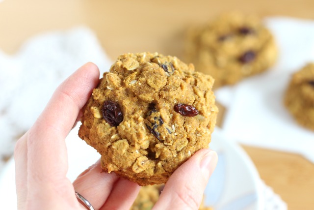 Breakfast cookies made with oats, brown rice flour, and raisins