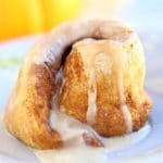 Pumpkin cinnamon rolls without yeast