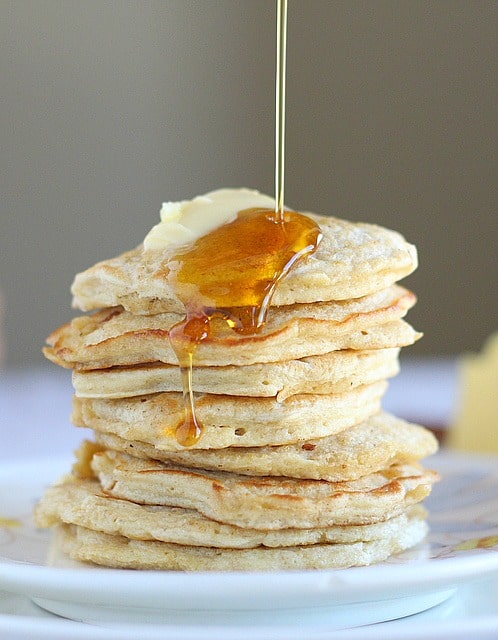 Oatmeal Protein Pancakes For One No Protein Powder Oatmeal With A Fork