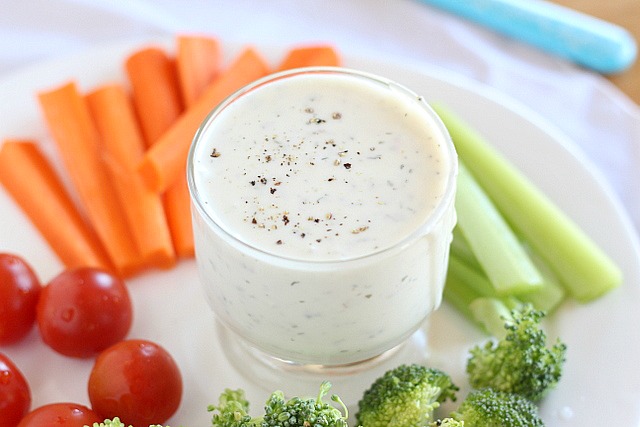 Ranch dressing with yogurt and mayo