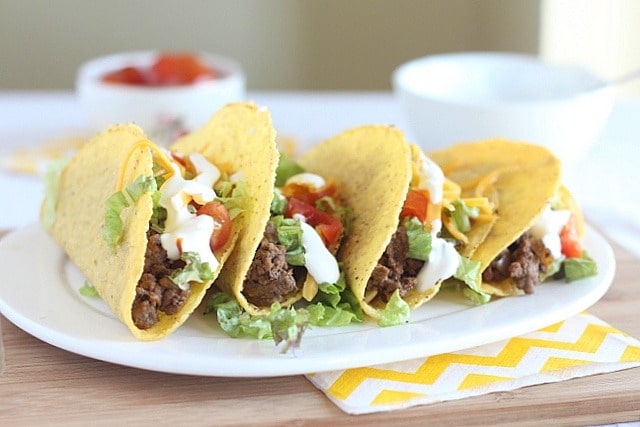 Ground beef tacos without tomatoes