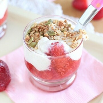 Nut-free vegan strawberry cheesecake parfaits