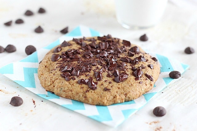 Single serve gluten-free cookie with buckwheat flour