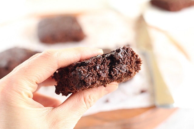 Healthy oat flour brownies made with maple syrup and applesauce