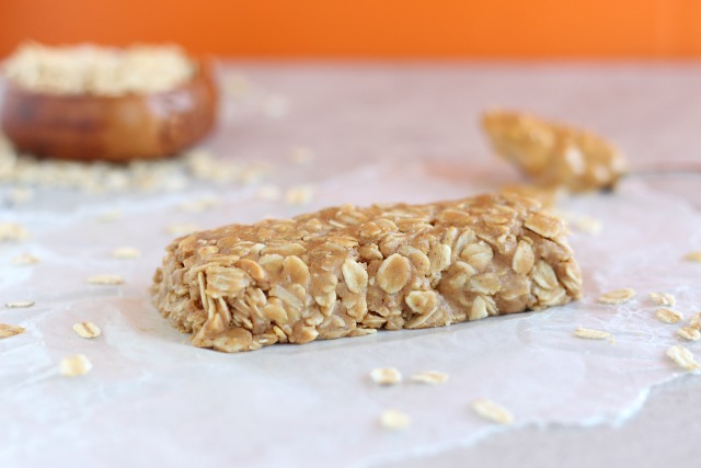 Healthy peanut butter granola bar with honey