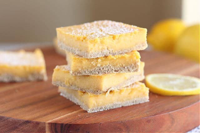 Healthy lemon bar recipe with oats