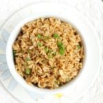 Egg-free fried rice with scallions