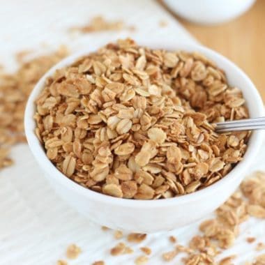 Easy granola with only four ingredients