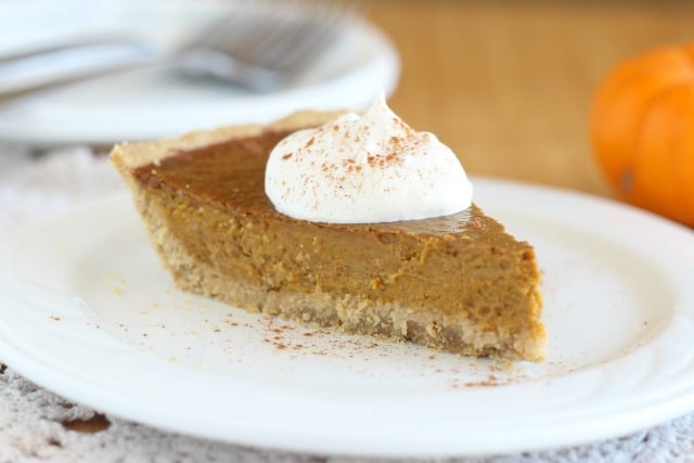 Low Sugar Pumpkin Pie - Oatmeal with a Fork